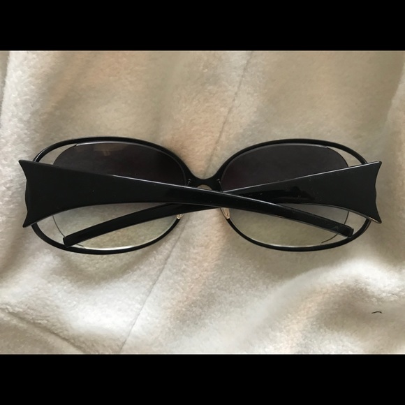 Georgio Armani Oversized Women’s Sunglasses - Picture 5 of 5